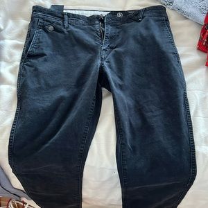 Mens 31 x 32 volcom skinny jeans
